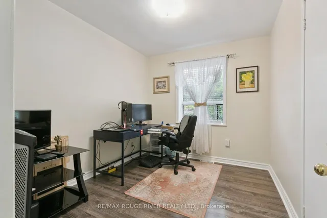 Additional image 32 of 164 Tower Dr