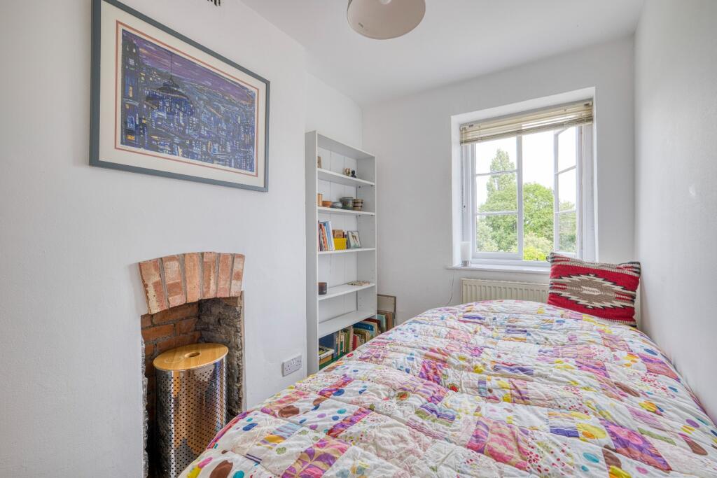 Additional image 16 of Most desirable road in Street