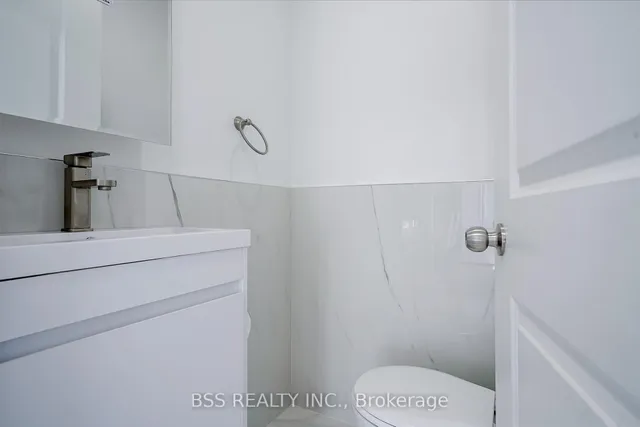 Additional image 38 of 120 Bertrand Ave