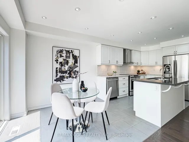 Additional image 21 of 104 Thornbush Blvd