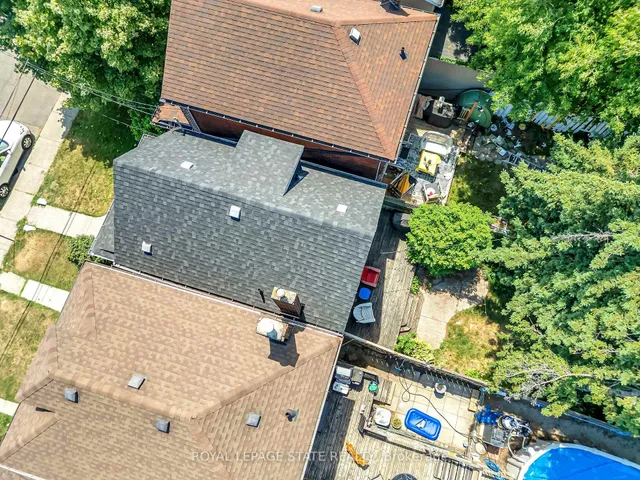 Additional image 45 of 433 Hughson St