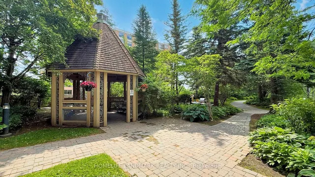 Additional image 29 of 5 Northtown Way Unit 809