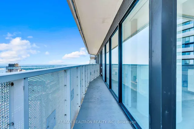 Additional image 16 of 88 Harbour St Unit 4004