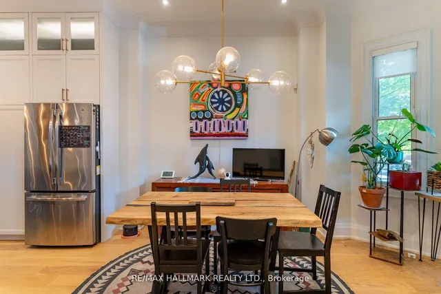 Additional image 5 of 205 Boulton Ave