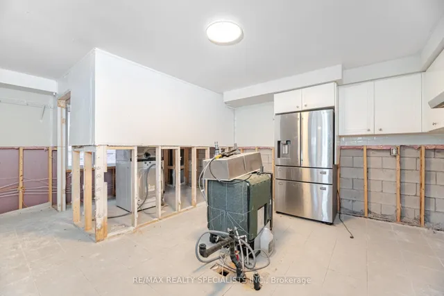 Additional image 10 of 33 Pringdale Gardens Circ