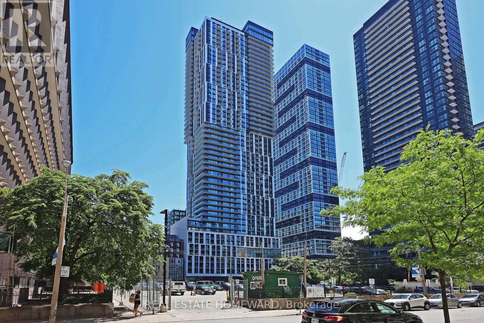 2006 - 251 JARVIS STREET|Toronto (Moss Park), Ontario M5B0C3