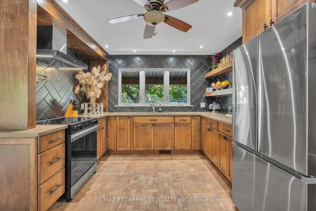 Additional image 13 of 316 Fennell Ave