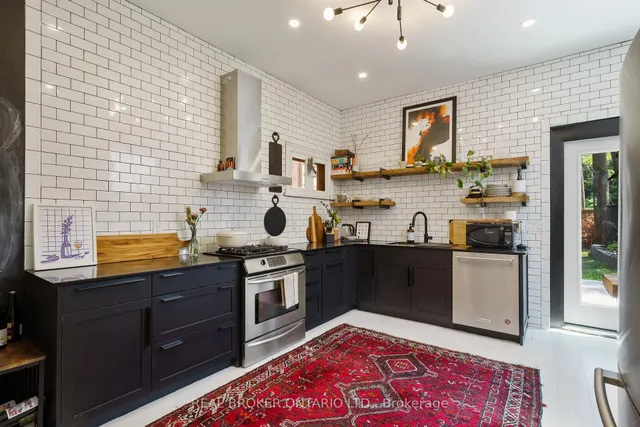 Additional image 14 of 164 Catharine St