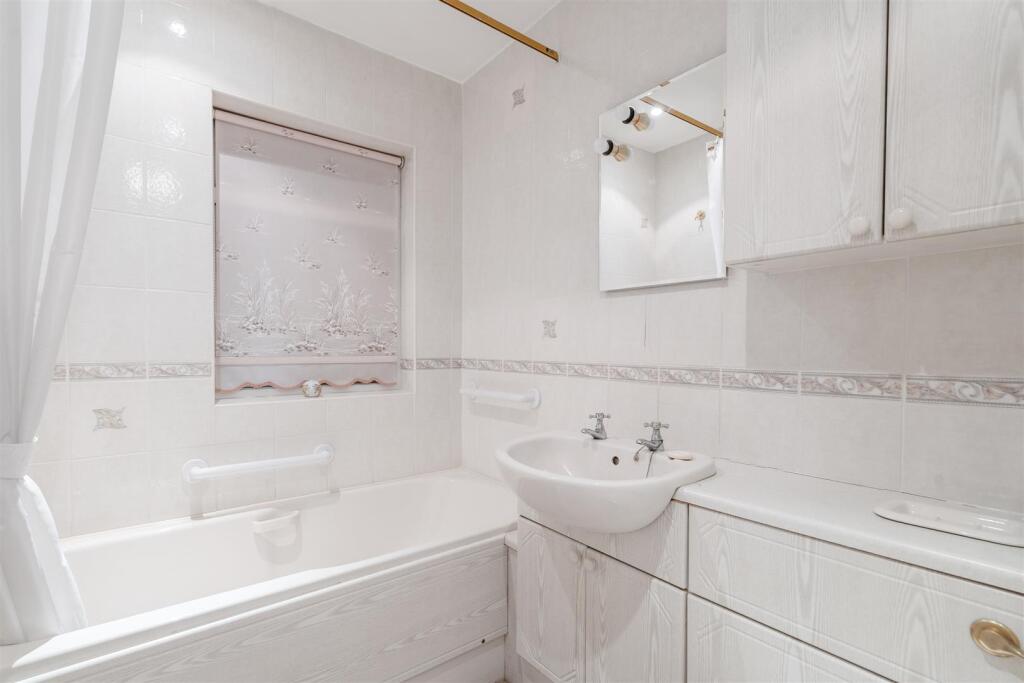 Additional image 9 of Austrey Close, Knowle, Solihull