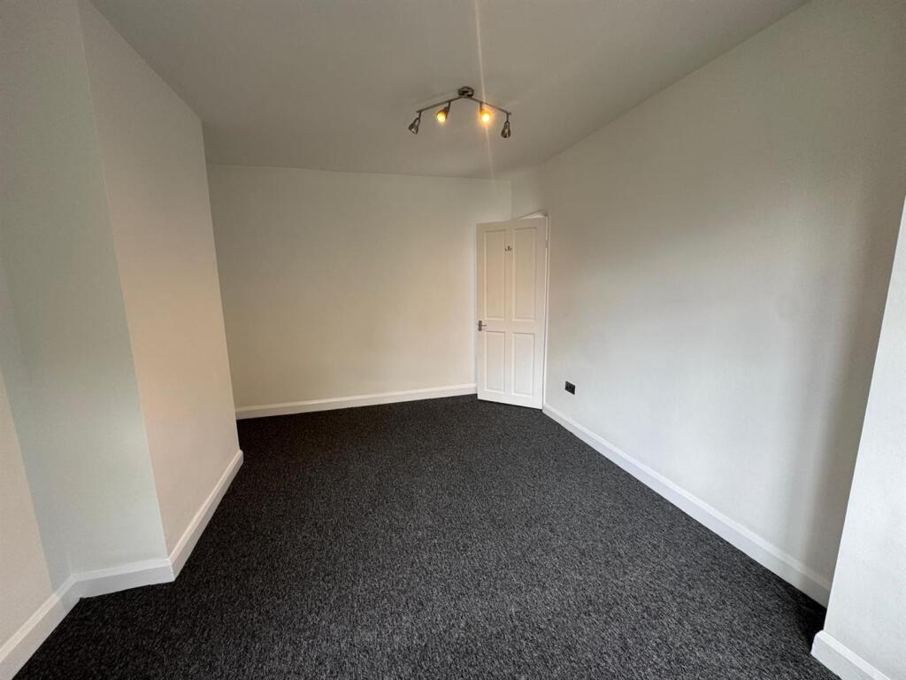 Additional image 14 of Kingsway, Oldbury, West Midlands