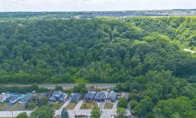 Additional image 39 of 25 Alba St