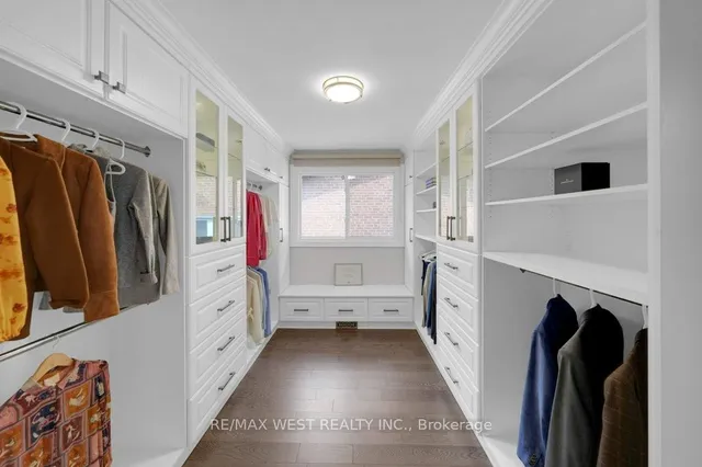 Additional image 23 of 151 Brahms Ave