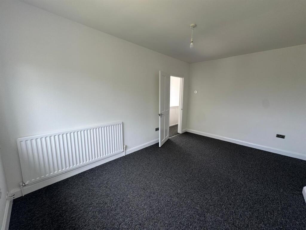 Additional image 16 of Kingsway, Oldbury, West Midlands