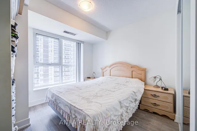 Additional image 23 of 9 Mabelle Ave Unit 1526