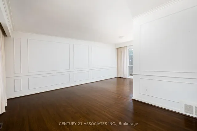 Additional image 6 of 11 Drury Lane