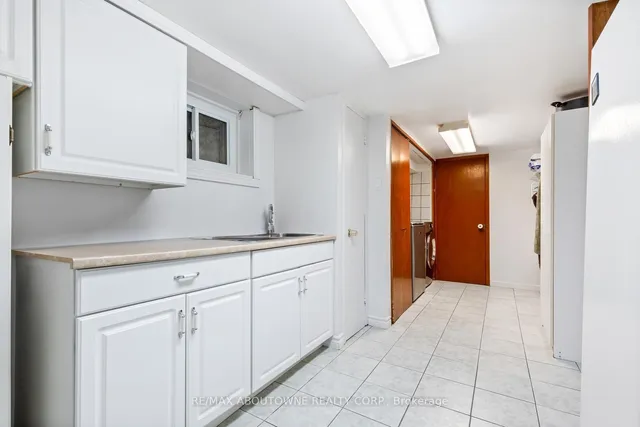 Additional image 25 of 15 Lockton Cres