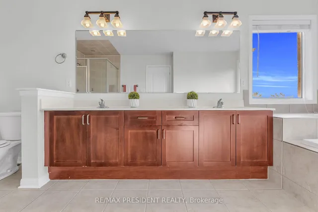 Additional image 24 of 66 Bayhampton Dr