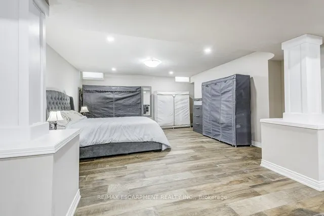 Additional image 34 of 33 Lockman Dr