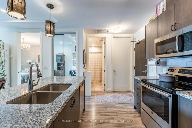 Additional image 14 of 118 King St Unit 921