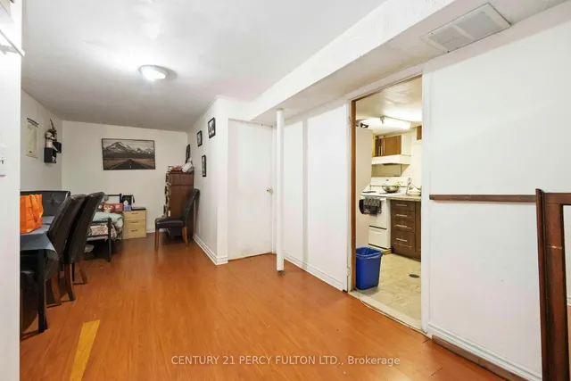 Additional image 15 of 17 Woodsview Ave