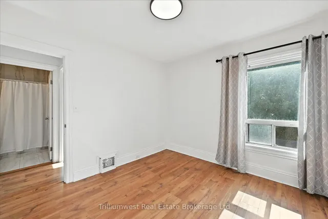 Additional image 26 of 4 Madison Ave