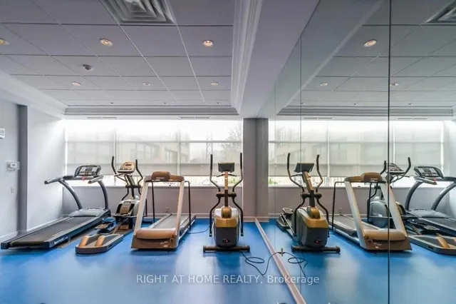 Additional image 18 of 1001 Roselawn Ave Unit 109