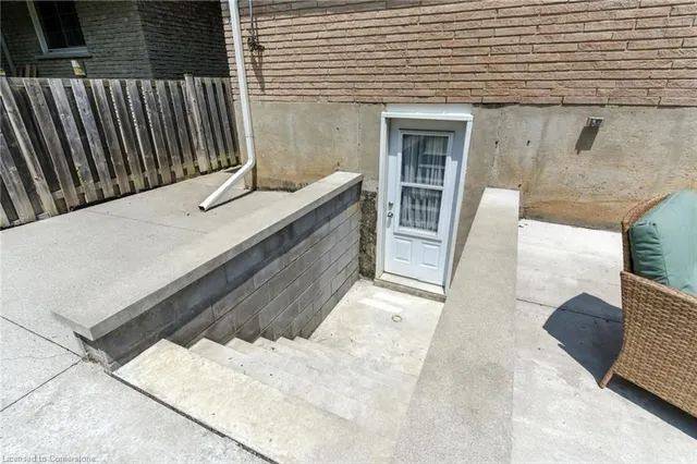 Additional image 41 of 374 Magnolia Dr