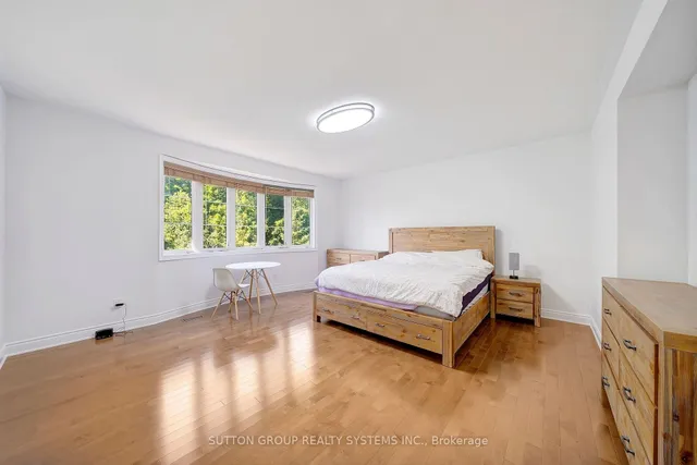 Additional image 37 of 931 Syndenham Lane