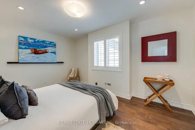 Additional image 27 of 52 Harewood Ave