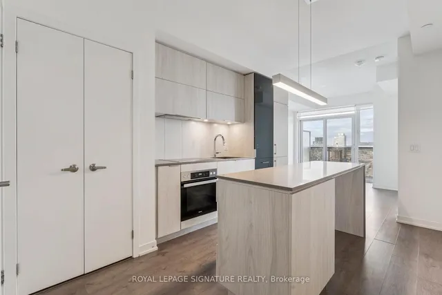 Additional image 2 of 20 Richardson St Unit 2502