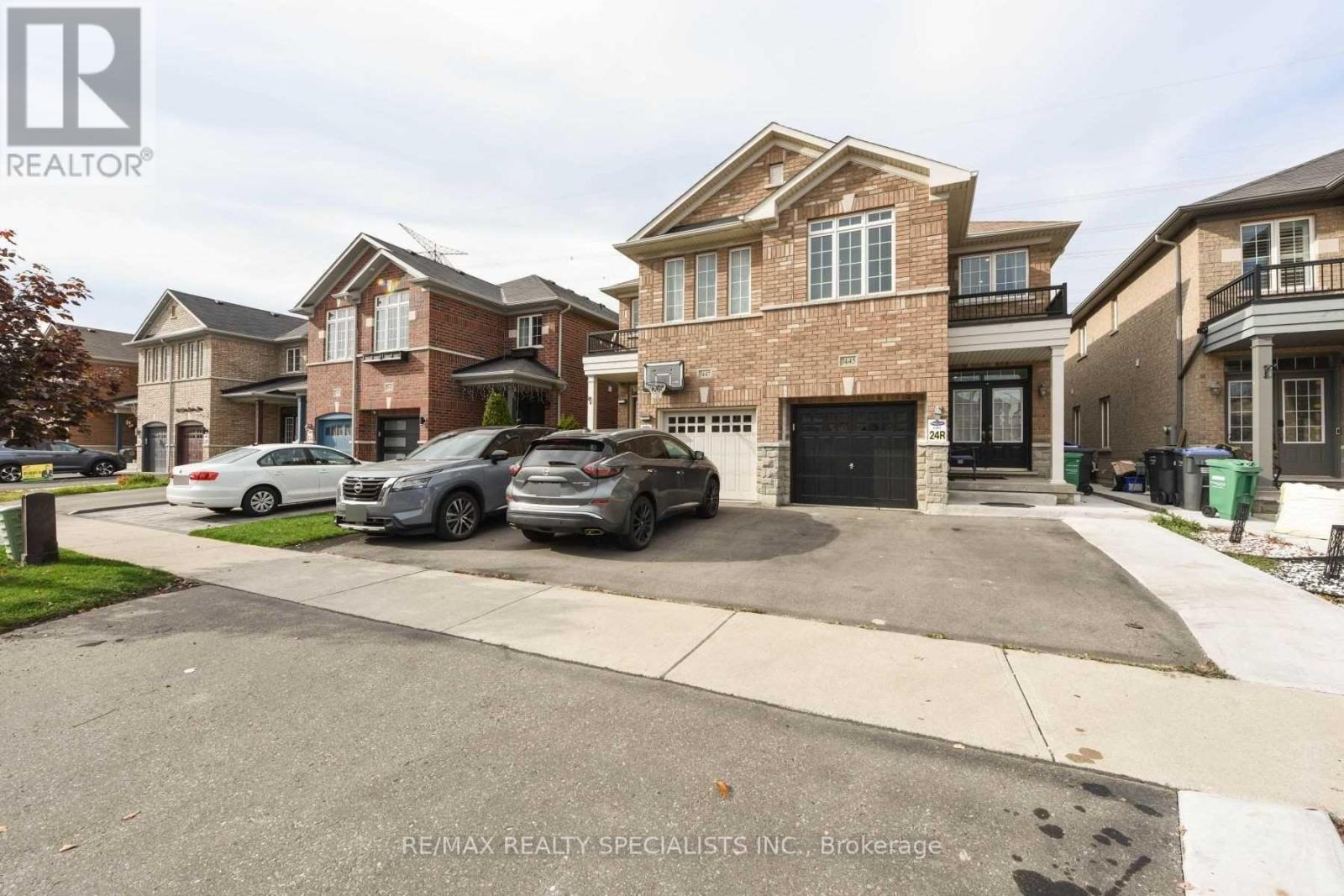 MAIN AND SECOND FLR - 7445 SAINT BARBARA BOULEVARD|Mississauga (Meadowvale Village), Ontario L5W0G3