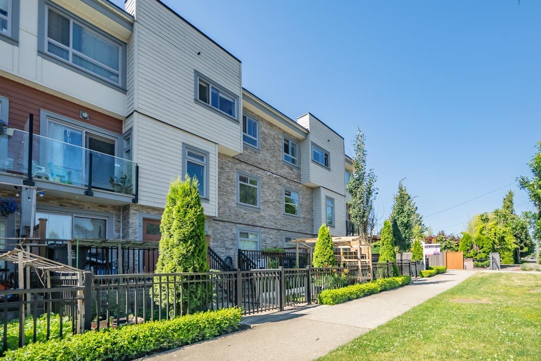 3 13328 96 AVENUE|Surrey, British Columbia V3V1Y4