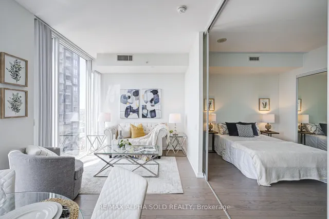 Additional image 21 of 101 Peter St Unit 3710