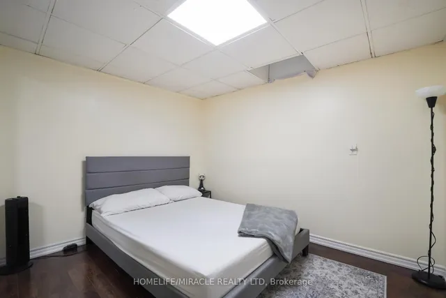 Additional image 42 of 47 Cinrickbar Dr