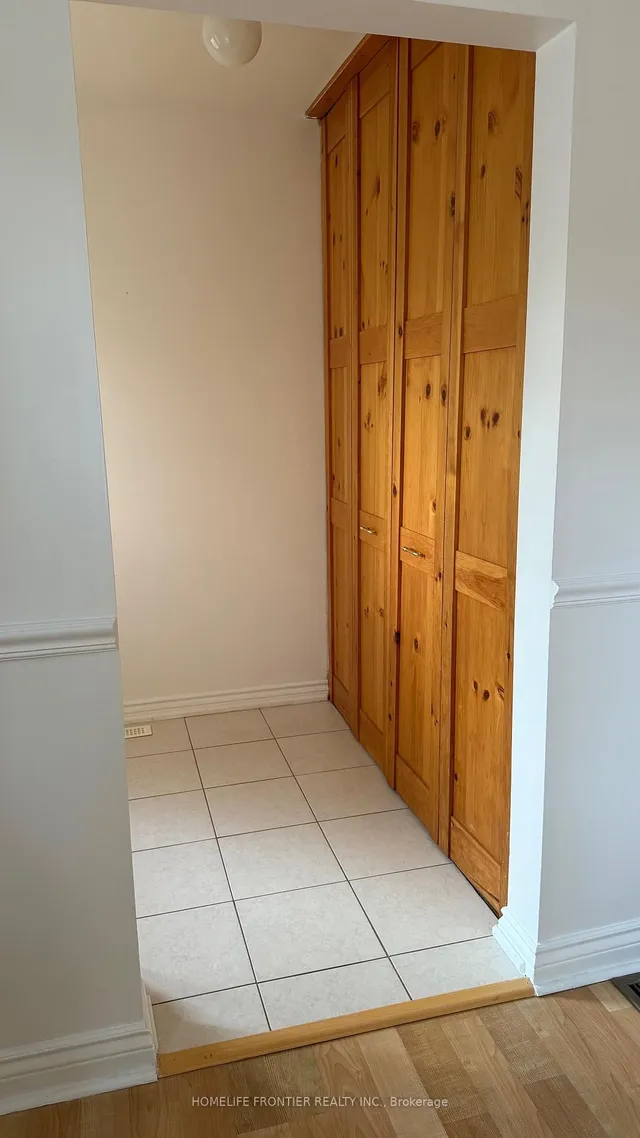 Additional image 15 of 154 Freshmeadow Dr