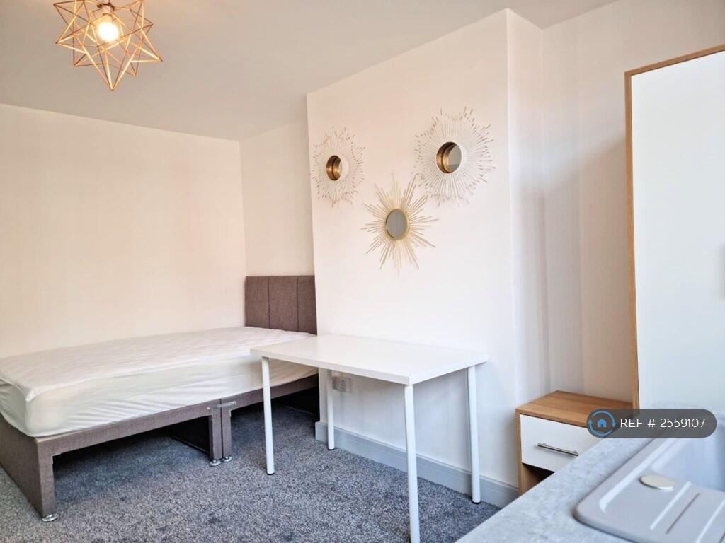 Additional image 37 of Park Road, Moseley, Birmingham, B13