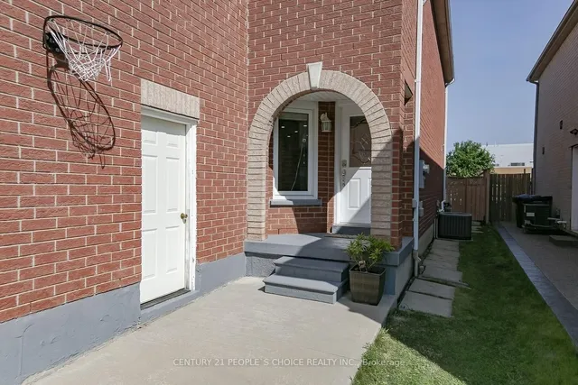 Additional image 3 of 27 Caruso Dr