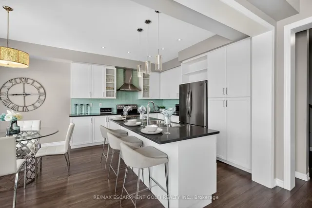 Additional image 7 of 279 Voyager Pass