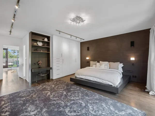 Additional image 38 of 416 Roselawn Ave