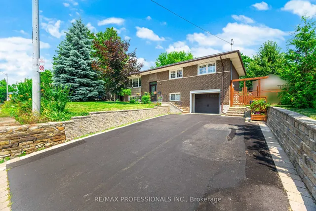 Additional image 2 of 1549 Royal York Rd