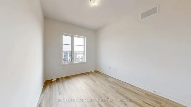 Additional image 28 of 3192 SIXTH Line