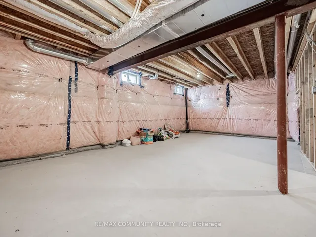 Additional image 29 of 77 Claremont Dr