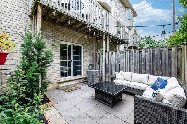 Additional image 25 of 5080 Fairview St Unit 42