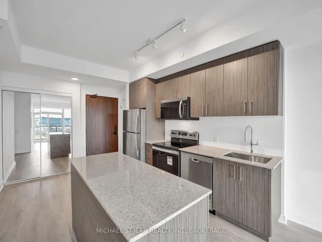 Additional image 11 of 2782 Barton St Unit 1418