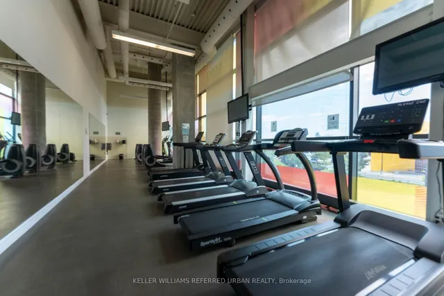 Additional image 13 of 19 Singer Crt Unit 717