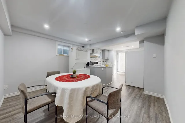 Additional image 35 of 33 Parkside Dr