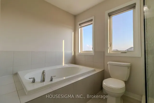 Additional image 17 of 139 Fairey Cres