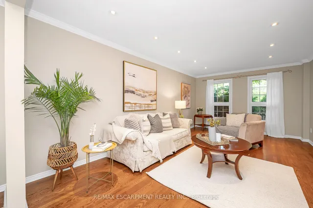 Additional image 9 of 1355 Edgeware Rd