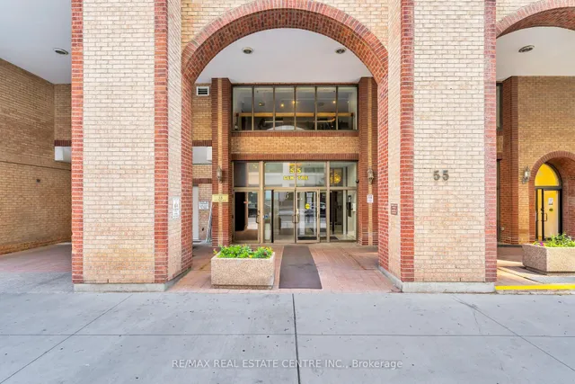 Additional image 5 of 55 Centre Ave Unit 2504