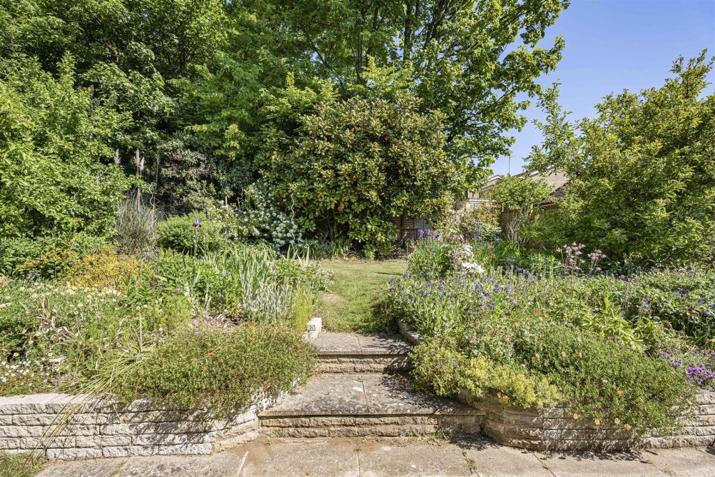 Additional image 21 of St. Ives Close, Welwyn